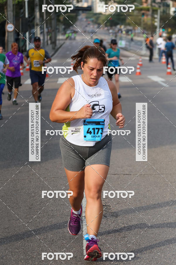 Buy your photos of the eventMeia Maratona Internacional de Curitiba 2018 on Fotop