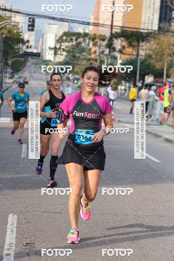 Buy your photos of the eventMeia Maratona Internacional de Curitiba 2018 on Fotop
