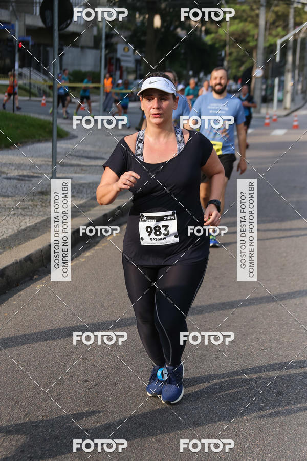 Buy your photos of the eventMeia Maratona Internacional de Curitiba 2018 on Fotop