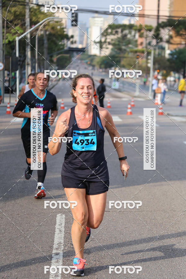 Buy your photos of the eventMeia Maratona Internacional de Curitiba 2018 on Fotop