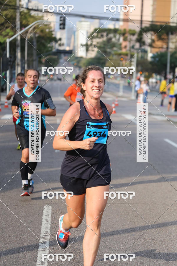 Buy your photos of the eventMeia Maratona Internacional de Curitiba 2018 on Fotop