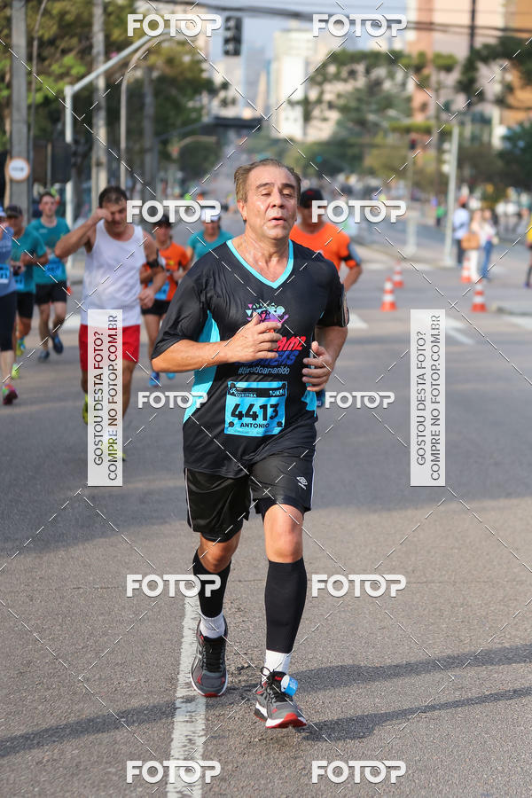 Buy your photos of the eventMeia Maratona Internacional de Curitiba 2018 on Fotop