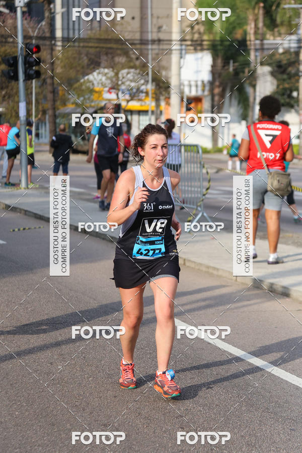 Buy your photos of the eventMeia Maratona Internacional de Curitiba 2018 on Fotop