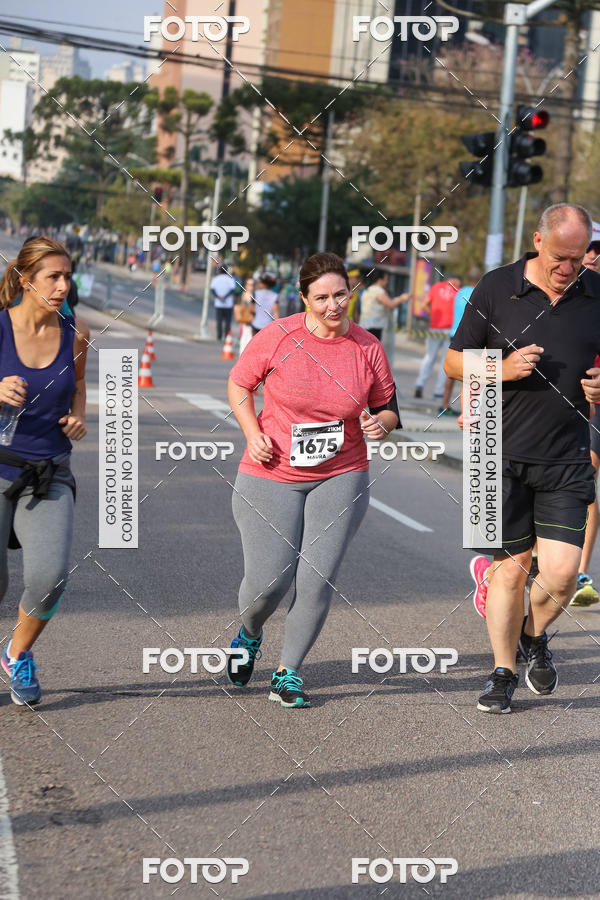 Buy your photos of the eventMeia Maratona Internacional de Curitiba 2018 on Fotop