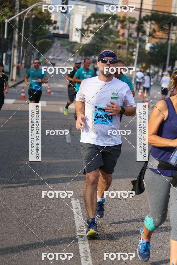 Buy your photos of the eventMeia Maratona Internacional de Curitiba 2018 on Fotop