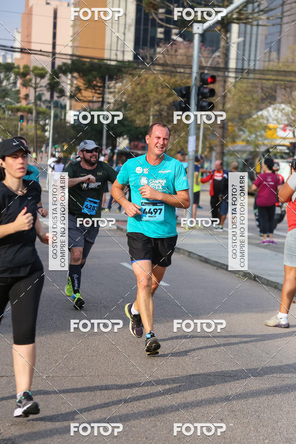 Buy your photos of the eventMeia Maratona Internacional de Curitiba 2018 on Fotop