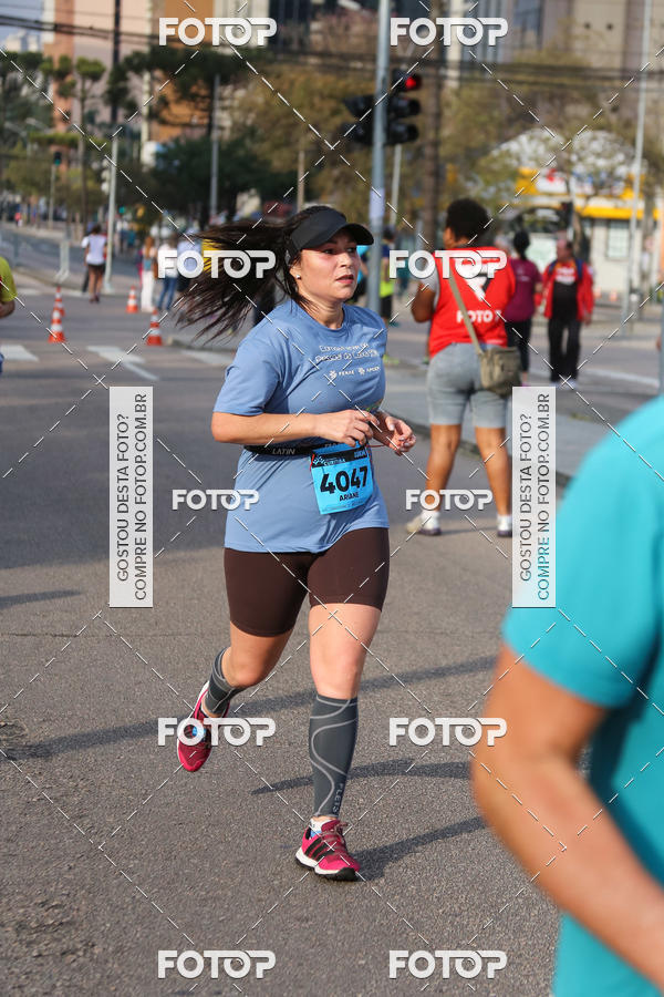 Buy your photos of the eventMeia Maratona Internacional de Curitiba 2018 on Fotop