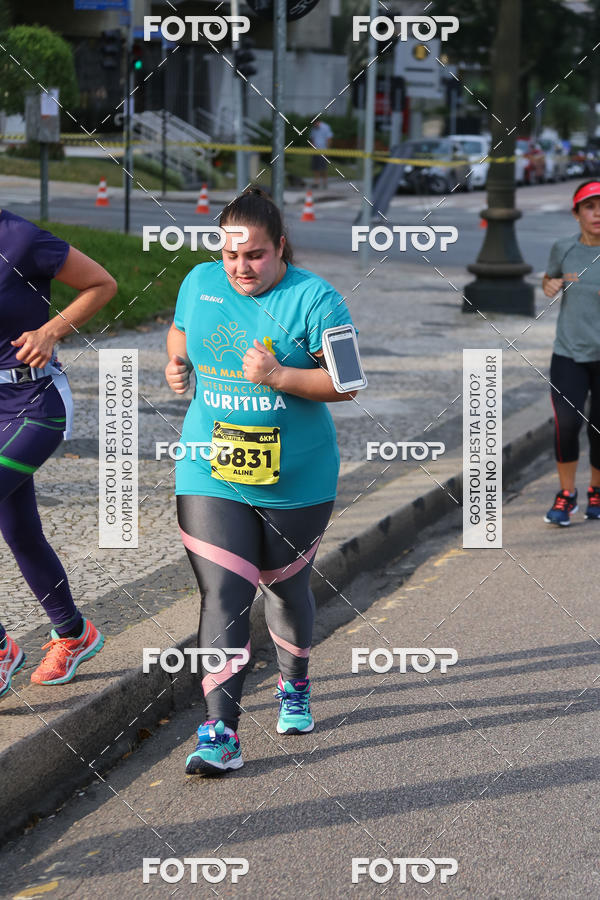Buy your photos of the eventMeia Maratona Internacional de Curitiba 2018 on Fotop