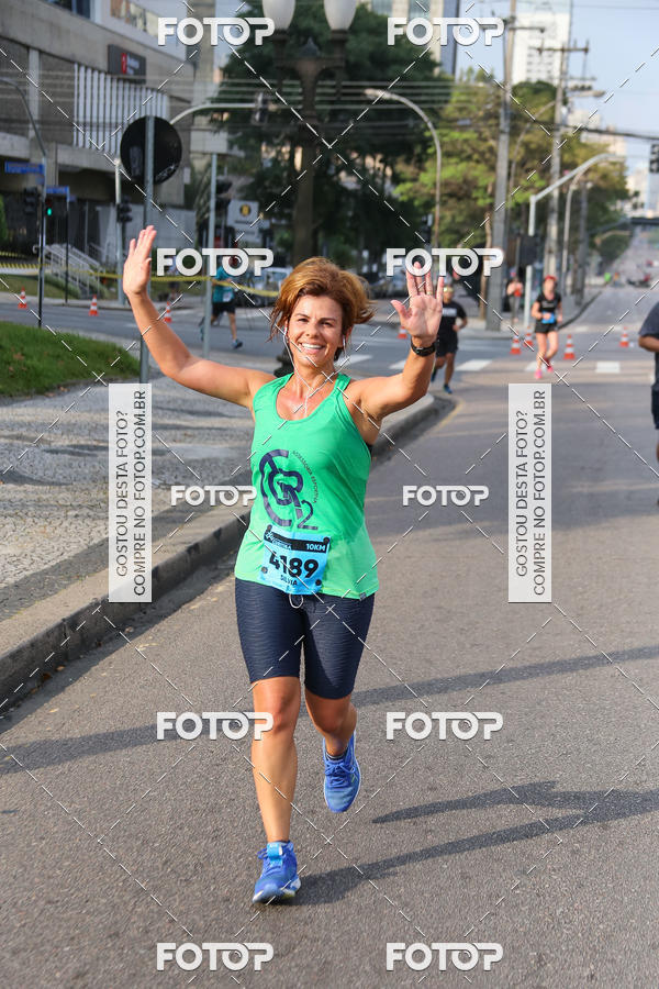 Buy your photos of the eventMeia Maratona Internacional de Curitiba 2018 on Fotop