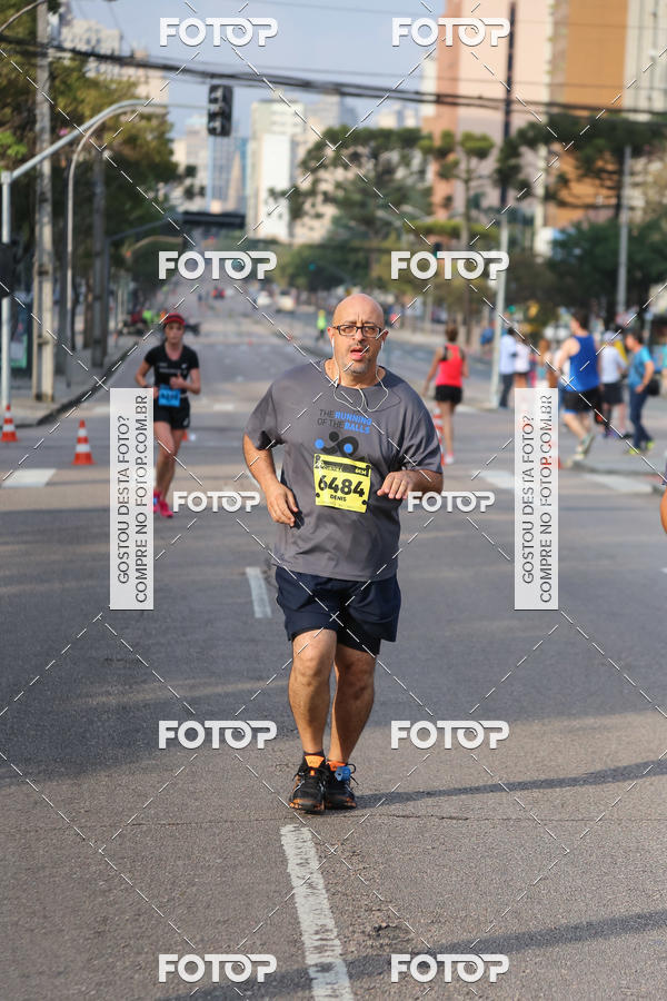 Buy your photos of the eventMeia Maratona Internacional de Curitiba 2018 on Fotop