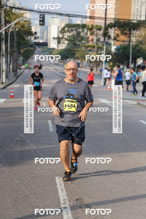 Buy your photos of the eventMeia Maratona Internacional de Curitiba 2018 on Fotop