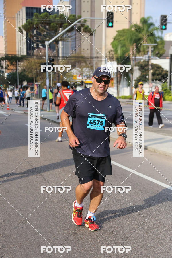 Buy your photos of the eventMeia Maratona Internacional de Curitiba 2018 on Fotop
