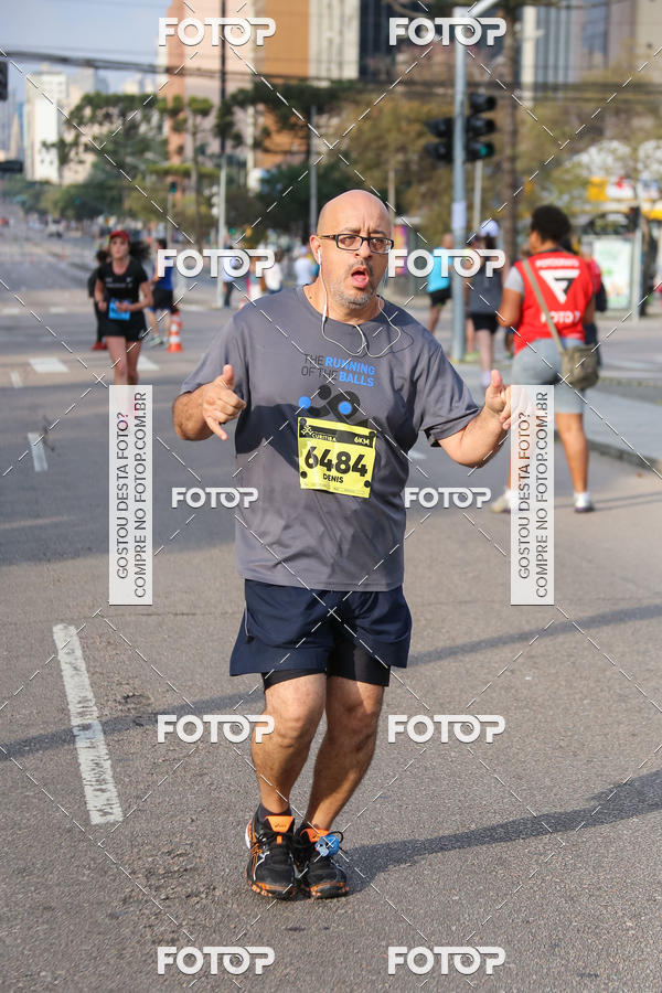 Buy your photos of the eventMeia Maratona Internacional de Curitiba 2018 on Fotop