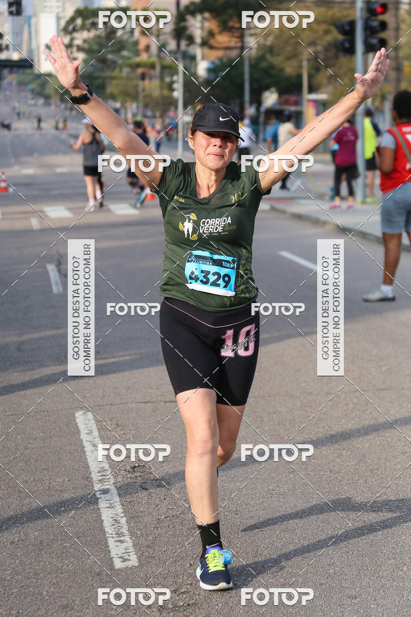 Buy your photos of the eventMeia Maratona Internacional de Curitiba 2018 on Fotop