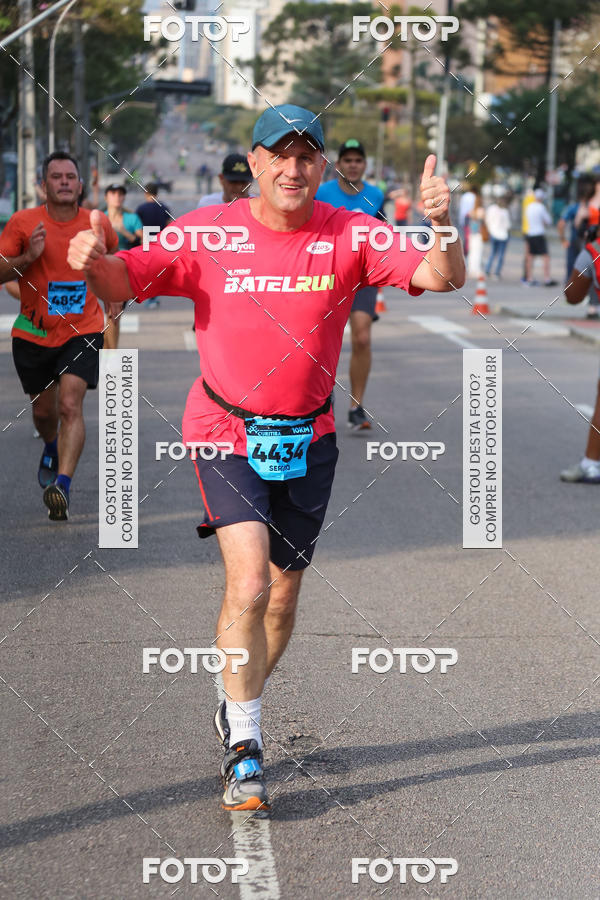 Buy your photos of the eventMeia Maratona Internacional de Curitiba 2018 on Fotop