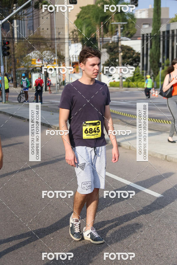 Buy your photos of the eventMeia Maratona Internacional de Curitiba 2018 on Fotop