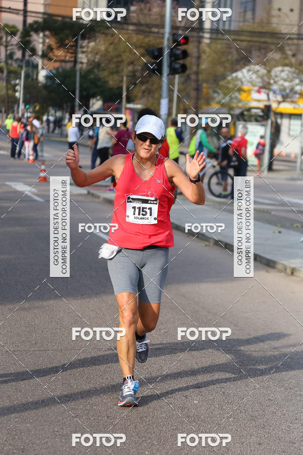 Buy your photos of the eventMeia Maratona Internacional de Curitiba 2018 on Fotop