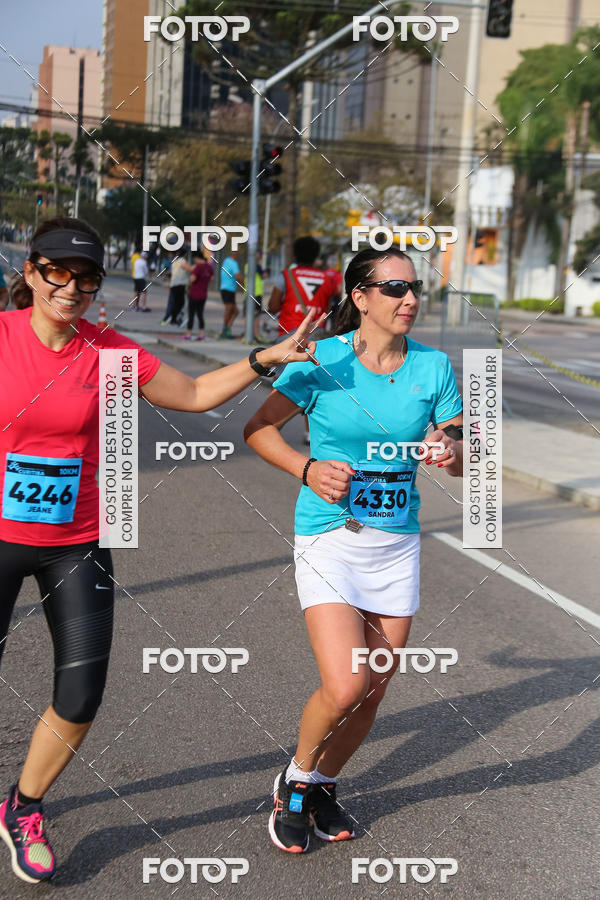 Buy your photos of the eventMeia Maratona Internacional de Curitiba 2018 on Fotop