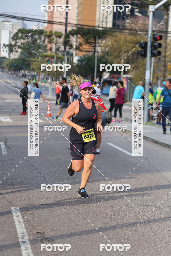 Buy your photos of the eventMeia Maratona Internacional de Curitiba 2018 on Fotop