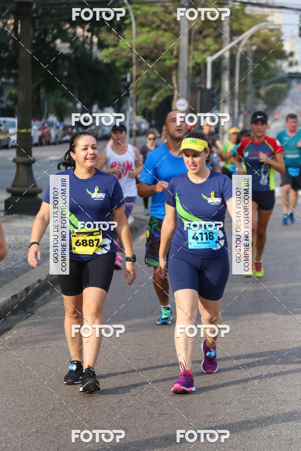 Buy your photos of the eventMeia Maratona Internacional de Curitiba 2018 on Fotop