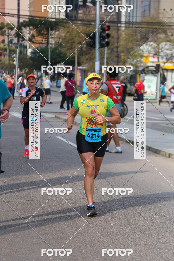 Buy your photos of the eventMeia Maratona Internacional de Curitiba 2018 on Fotop
