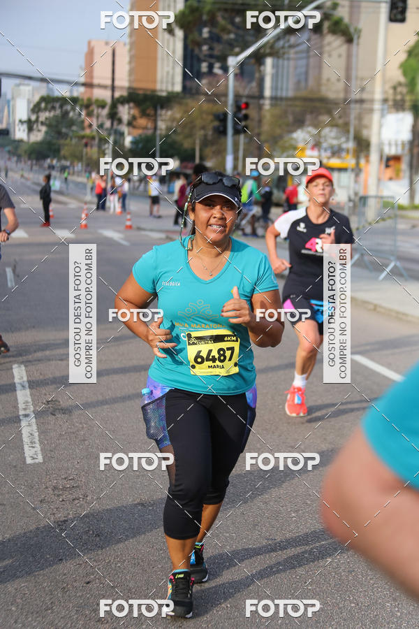 Buy your photos of the eventMeia Maratona Internacional de Curitiba 2018 on Fotop