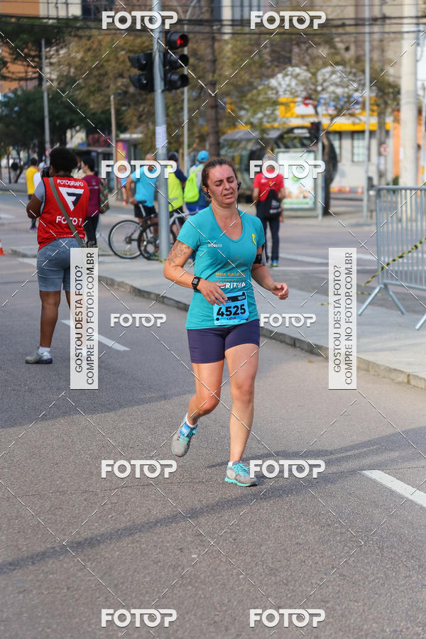 Buy your photos of the eventMeia Maratona Internacional de Curitiba 2018 on Fotop