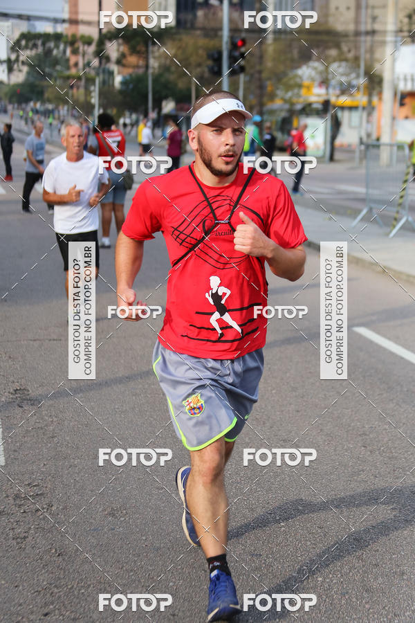Buy your photos of the eventMeia Maratona Internacional de Curitiba 2018 on Fotop