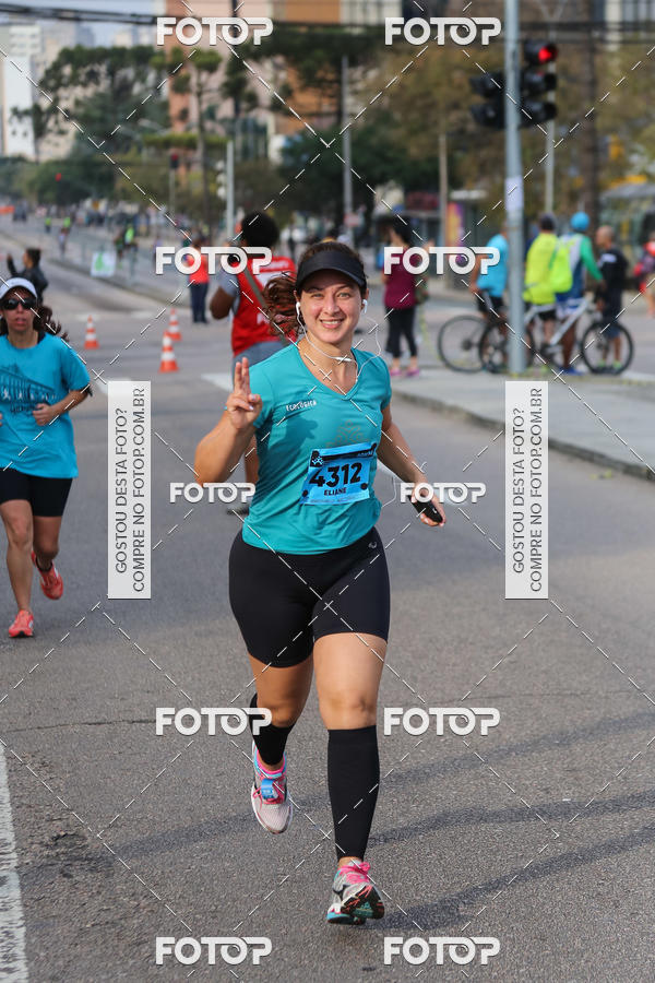 Buy your photos of the eventMeia Maratona Internacional de Curitiba 2018 on Fotop