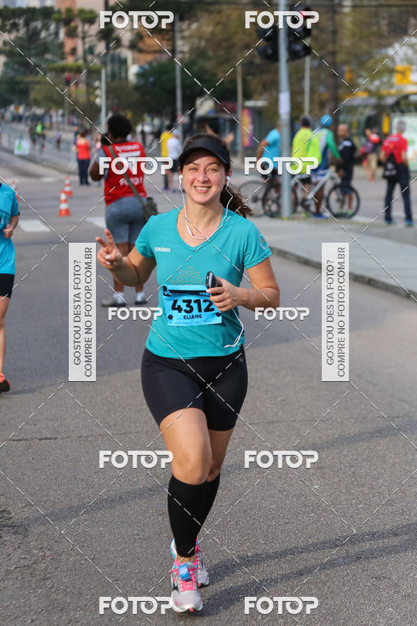 Buy your photos of the eventMeia Maratona Internacional de Curitiba 2018 on Fotop
