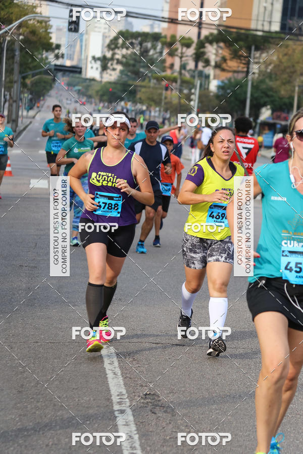 Buy your photos of the eventMeia Maratona Internacional de Curitiba 2018 on Fotop