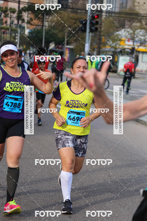 Buy your photos of the eventMeia Maratona Internacional de Curitiba 2018 on Fotop