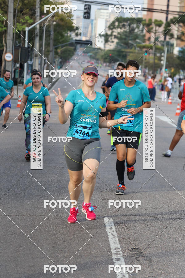Buy your photos of the eventMeia Maratona Internacional de Curitiba 2018 on Fotop