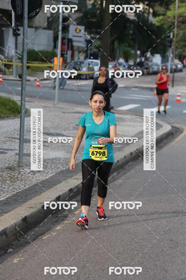 Buy your photos of the eventMeia Maratona Internacional de Curitiba 2018 on Fotop