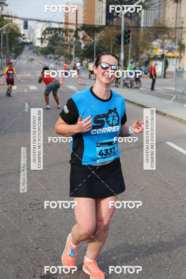 Buy your photos of the eventMeia Maratona Internacional de Curitiba 2018 on Fotop