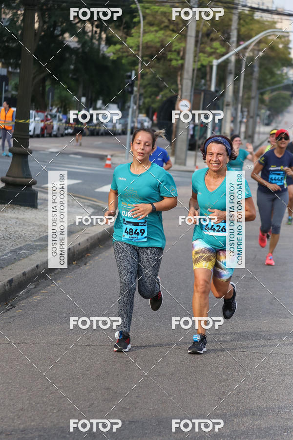 Buy your photos of the eventMeia Maratona Internacional de Curitiba 2018 on Fotop