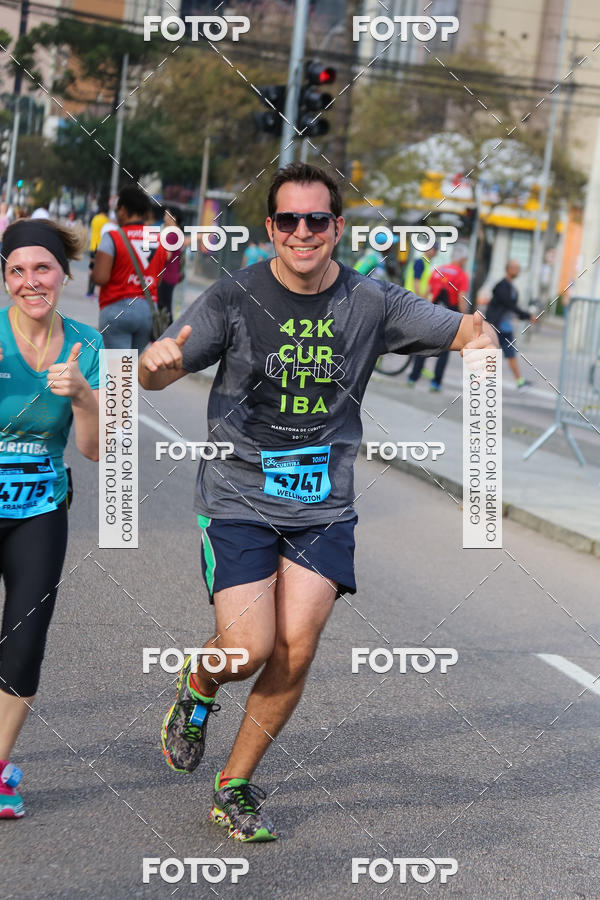 Buy your photos of the eventMeia Maratona Internacional de Curitiba 2018 on Fotop