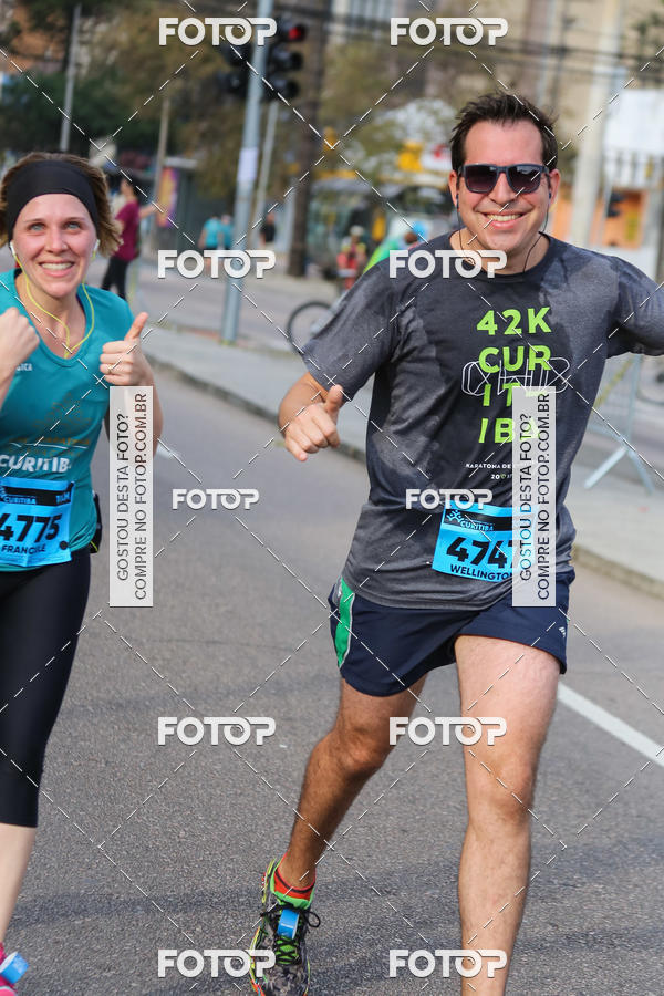 Buy your photos of the eventMeia Maratona Internacional de Curitiba 2018 on Fotop