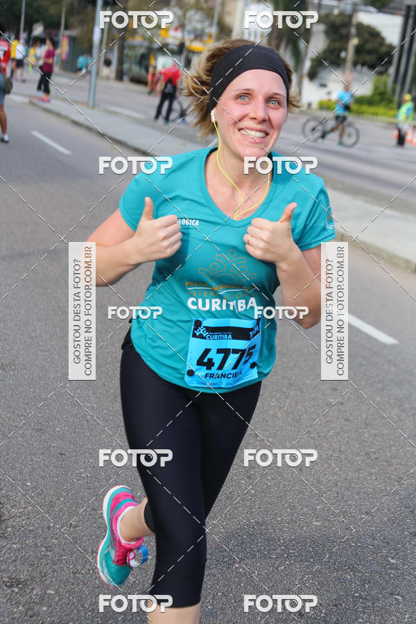 Buy your photos of the eventMeia Maratona Internacional de Curitiba 2018 on Fotop