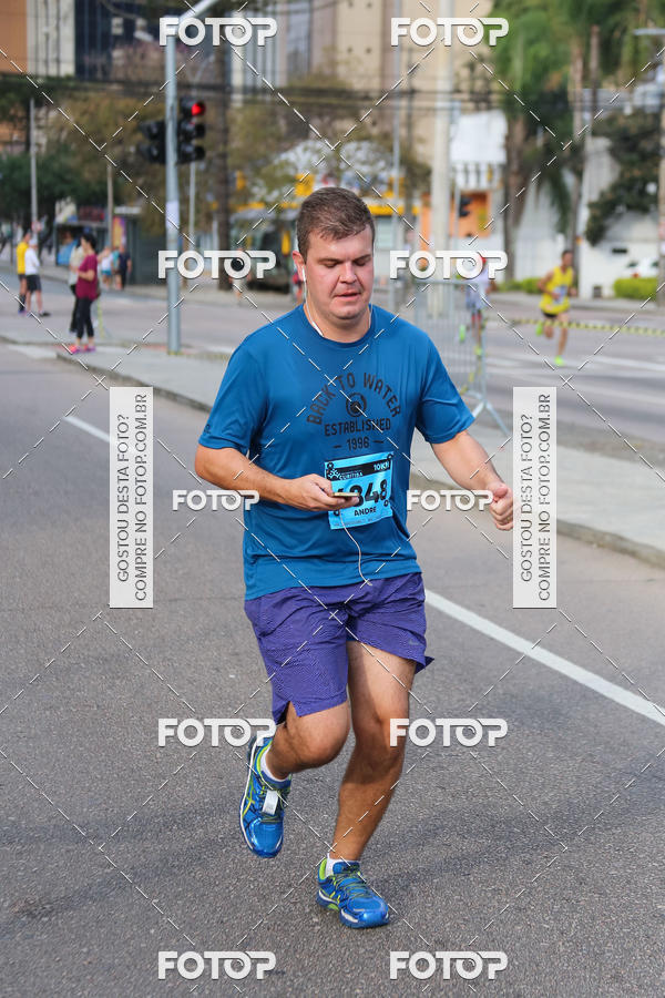 Buy your photos of the eventMeia Maratona Internacional de Curitiba 2018 on Fotop