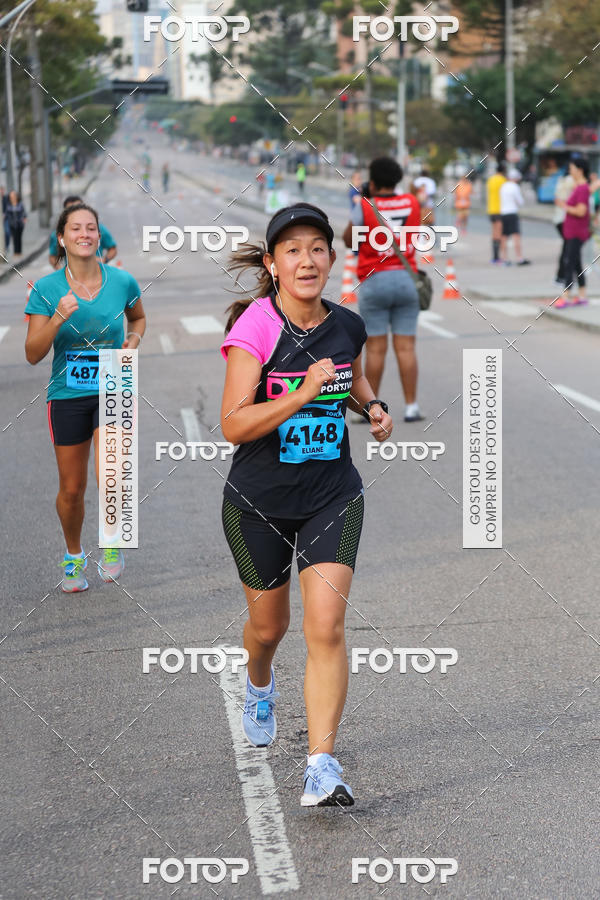 Buy your photos of the eventMeia Maratona Internacional de Curitiba 2018 on Fotop