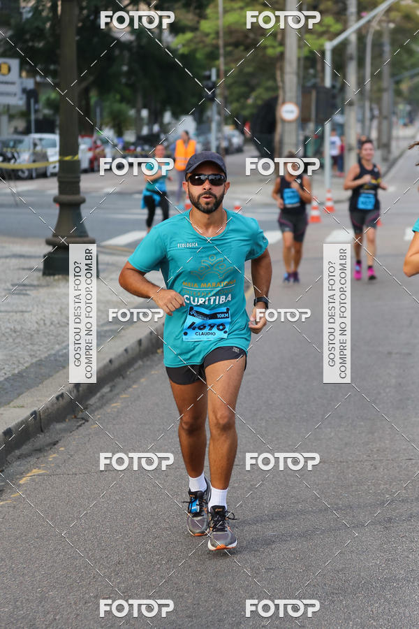 Buy your photos of the eventMeia Maratona Internacional de Curitiba 2018 on Fotop