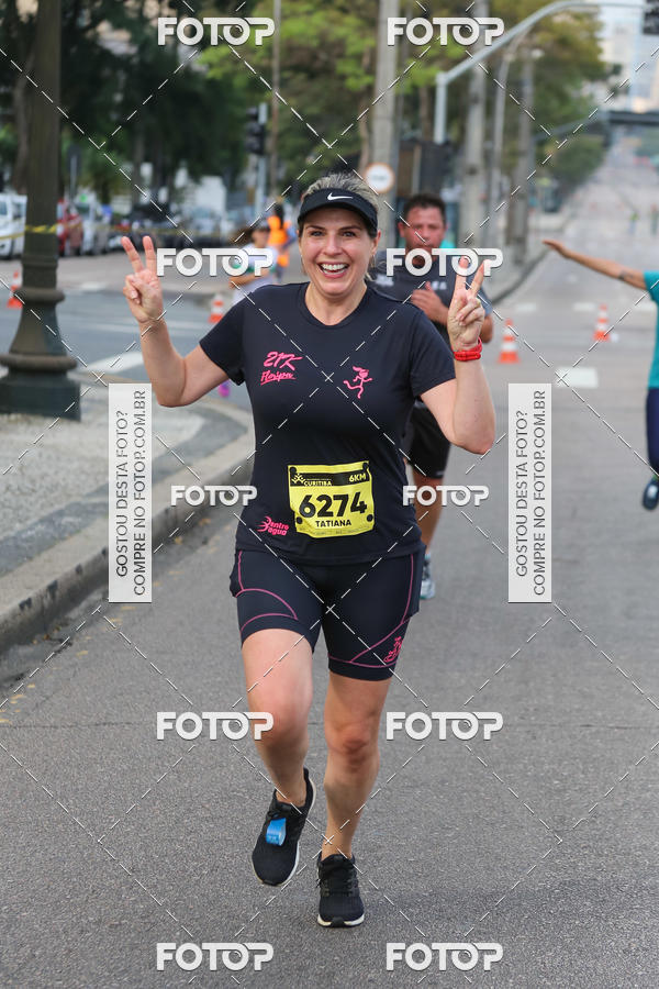 Buy your photos of the eventMeia Maratona Internacional de Curitiba 2018 on Fotop