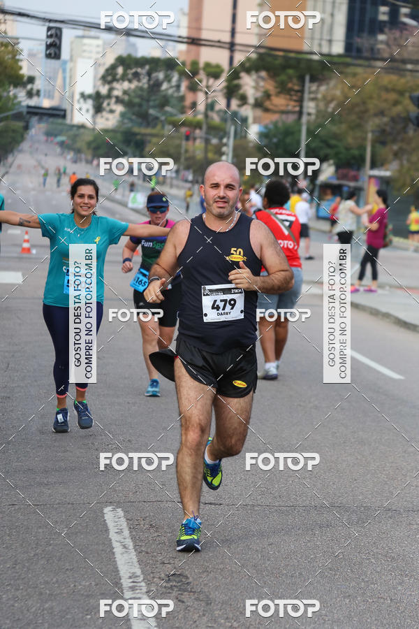 Buy your photos of the eventMeia Maratona Internacional de Curitiba 2018 on Fotop