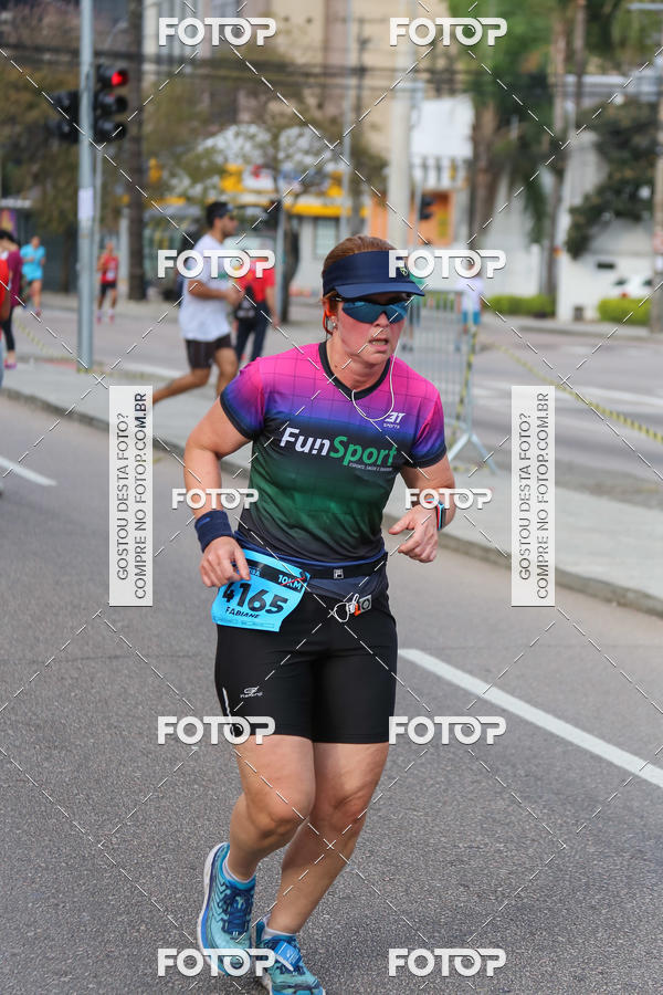 Buy your photos of the eventMeia Maratona Internacional de Curitiba 2018 on Fotop
