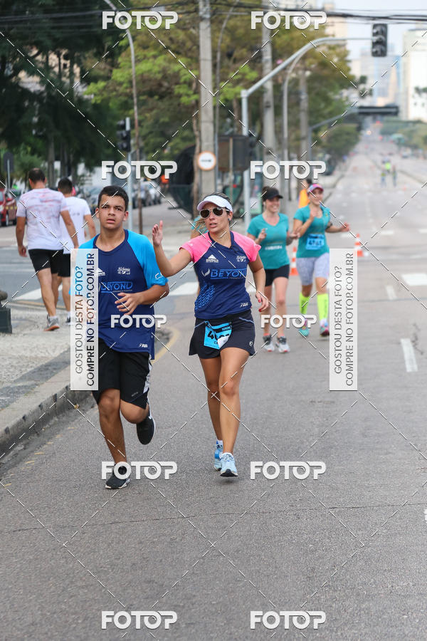 Buy your photos of the eventMeia Maratona Internacional de Curitiba 2018 on Fotop