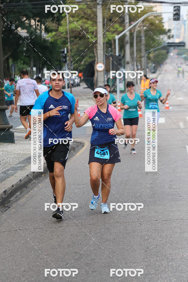 Buy your photos of the eventMeia Maratona Internacional de Curitiba 2018 on Fotop