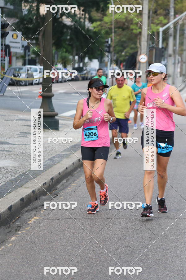 Buy your photos of the eventMeia Maratona Internacional de Curitiba 2018 on Fotop