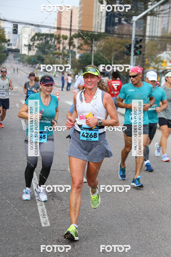 Buy your photos of the eventMeia Maratona Internacional de Curitiba 2018 on Fotop