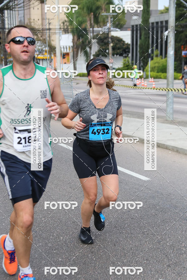 Buy your photos of the eventMeia Maratona Internacional de Curitiba 2018 on Fotop